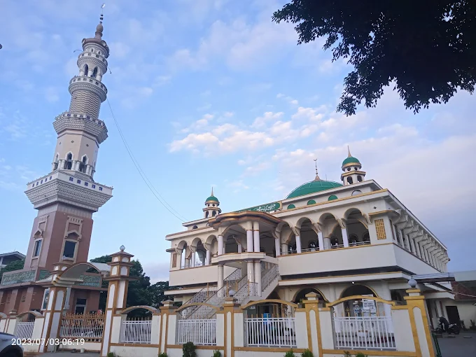 Web Official Masjid Besar Mujahidin Majenang